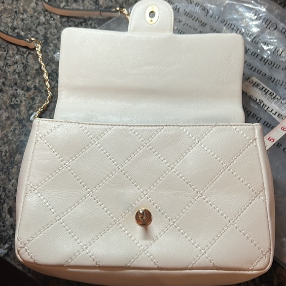 Classic Fashion white bag NWT - Picture 8 of 9